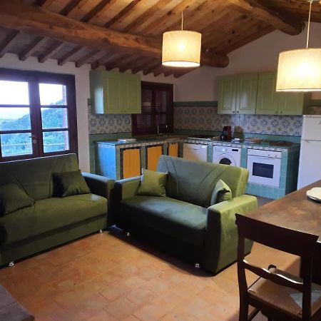 Casa Di Campagna In Collina Tatti Exterior photo